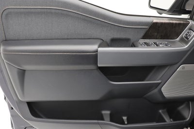 2023 Ford F-150 Lightning Lariat