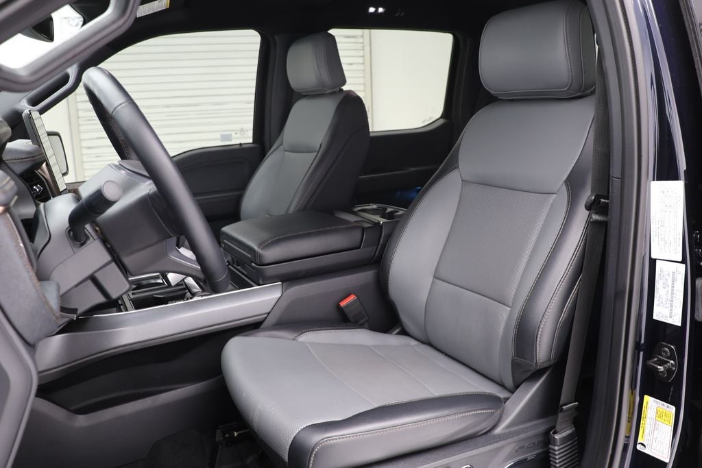 2023 Ford F-150 Lightning Lariat