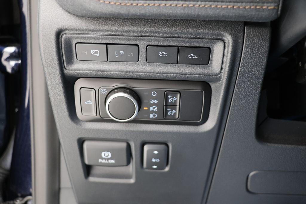 2023 Ford F-150 Lightning Lariat