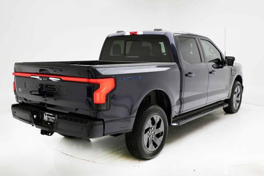 2023 Ford F-150 Lightning Lariat