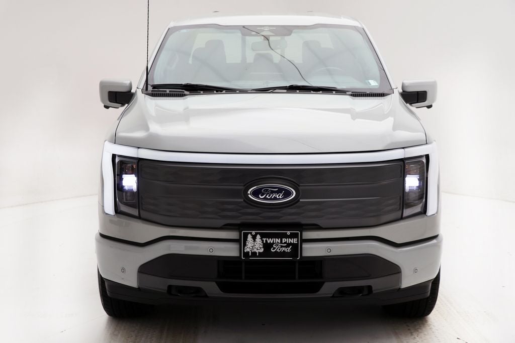 2023 Ford F-150 Lightning Lariat