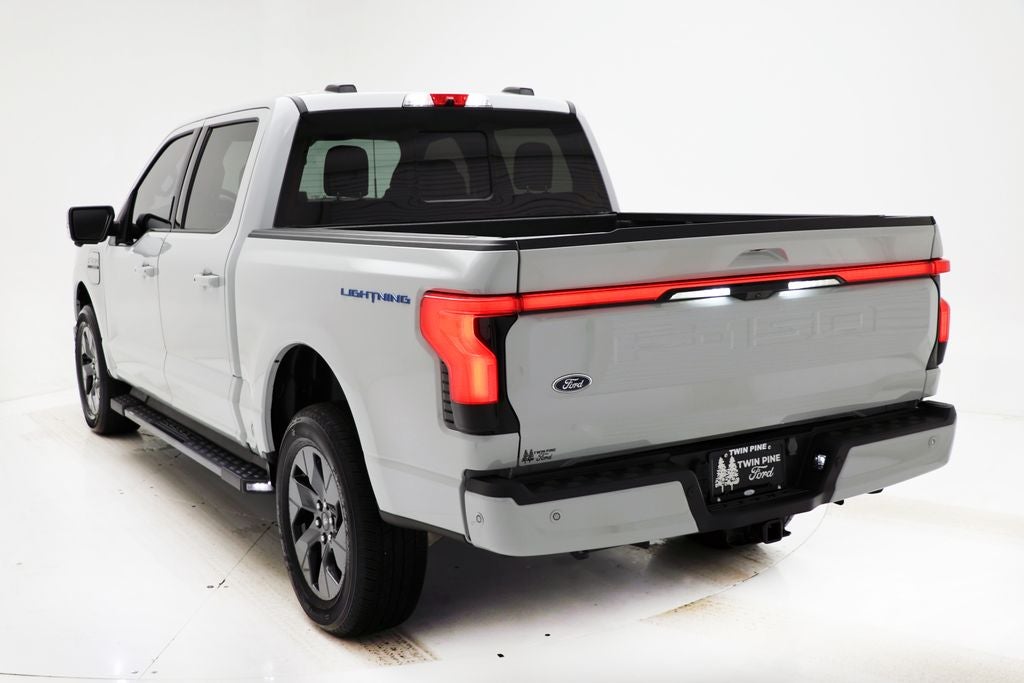 2023 Ford F-150 Lightning Lariat