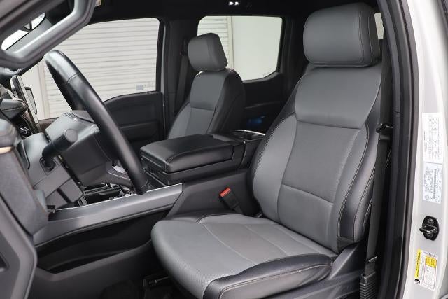 2023 Ford F-150 Lightning Lariat