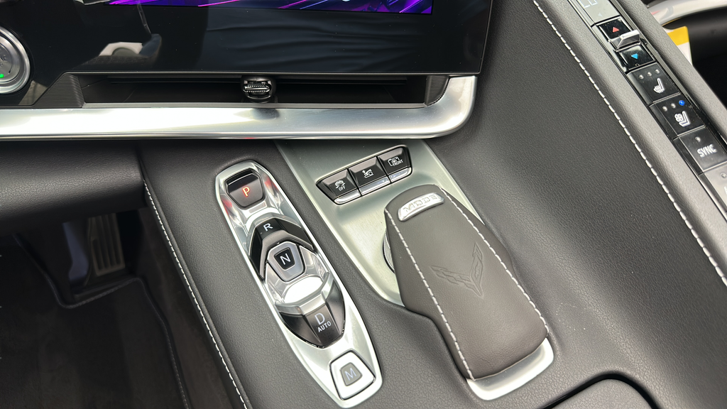 2024 Chevrolet Corvette Stingray 2LT