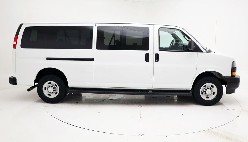 2023 Chevrolet Express 3500 LS Passenger