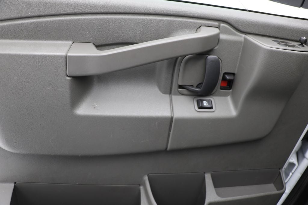 2023 Chevrolet Express 3500 LS Passenger