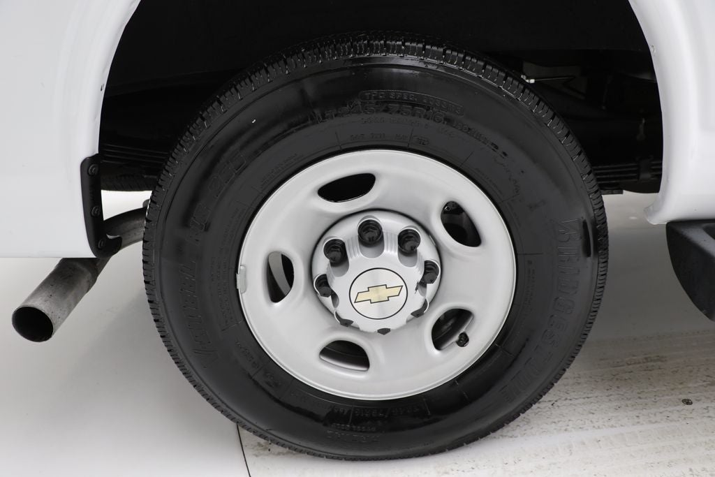 2023 Chevrolet Express 3500 LS Passenger