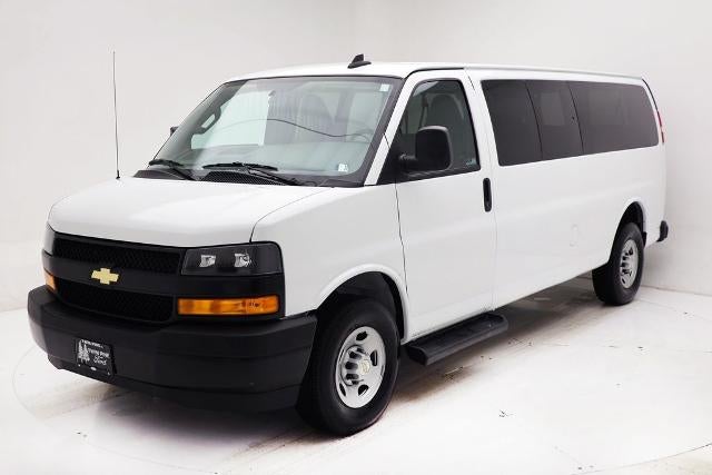 2023 Chevrolet Express 3500 LS Passenger