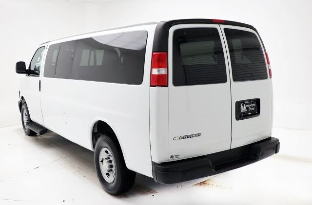 2023 Chevrolet Express 3500 LS Passenger