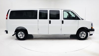 2025 Chevrolet Express 3500 LT Passenger