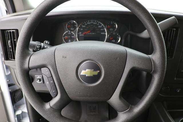 2025 Chevrolet Express 3500 LT Passenger