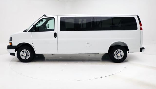 2025 Chevrolet Express 3500 LT Passenger