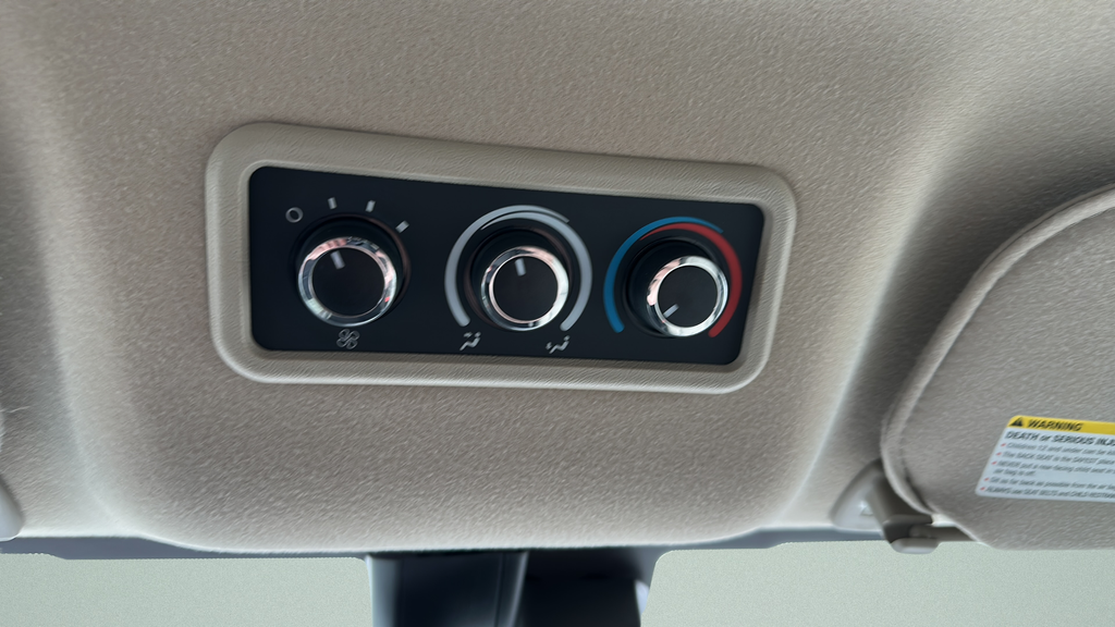 2025 Chevrolet Express 3500 LT Passenger