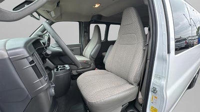2025 Chevrolet Express 3500 LT Passenger