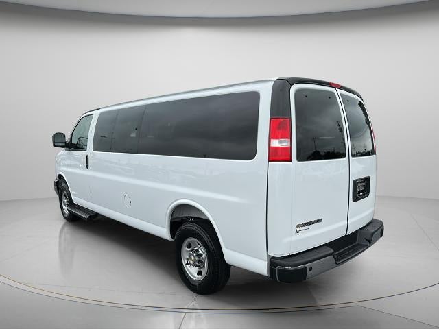 2025 Chevrolet Express 3500 LT Passenger