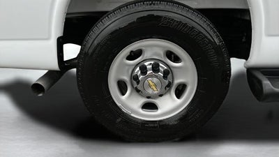 2025 Chevrolet Express 3500 LT Passenger