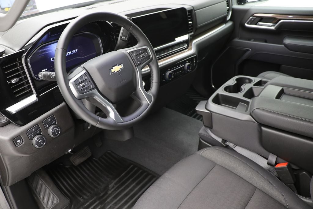 2025 Chevrolet Silverado 2500HD LT