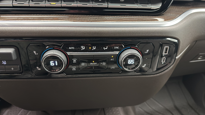 2025 Chevrolet Silverado 1500 LT LT1