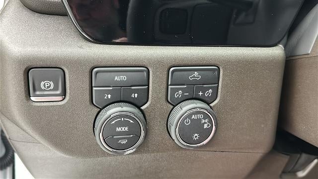 2025 Chevrolet Silverado 1500 LT LT1