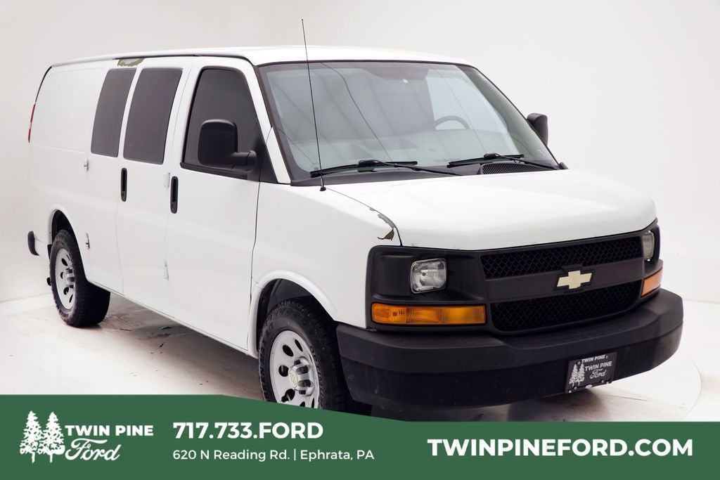 2011 Chevrolet Express 1500 Work Van Cargo