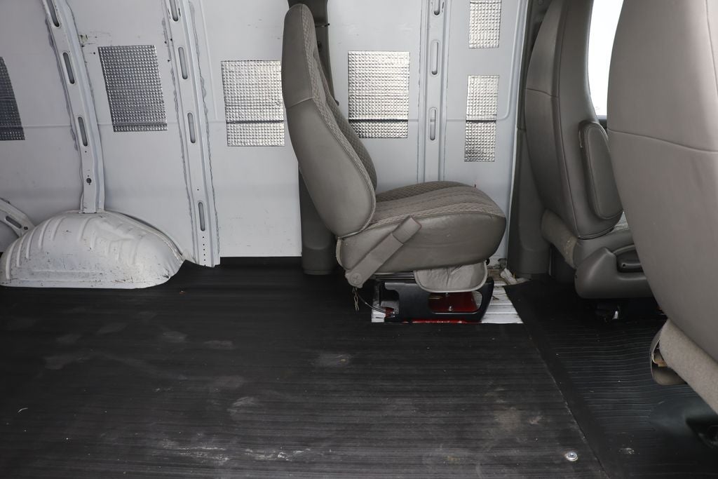 2011 Chevrolet Express 1500 Work Van Cargo