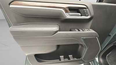 2025 Chevrolet Silverado 1500 LT LT1