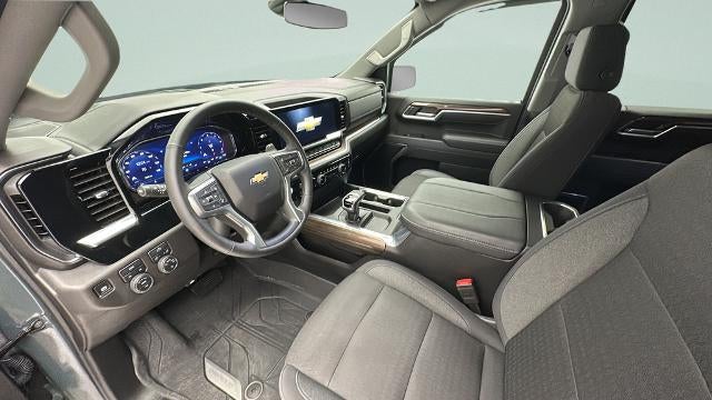 2025 Chevrolet Silverado 1500 LT LT1
