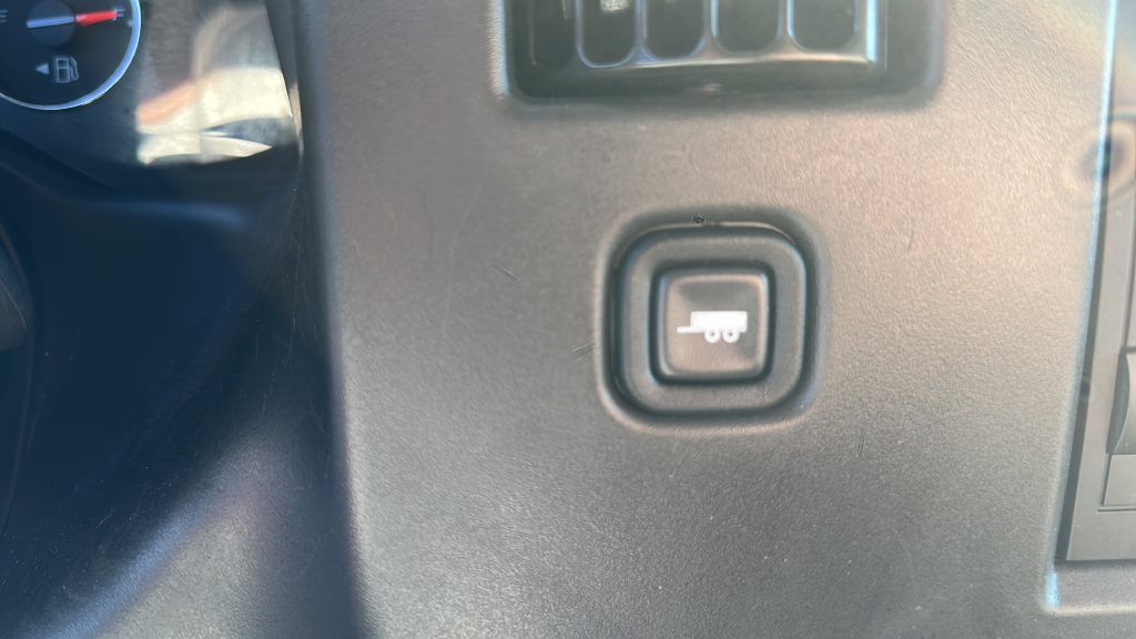 2025 GMC Savana 3500 LT
