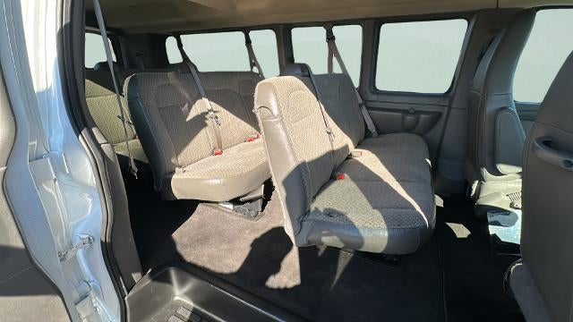 2025 GMC Savana 3500 LT