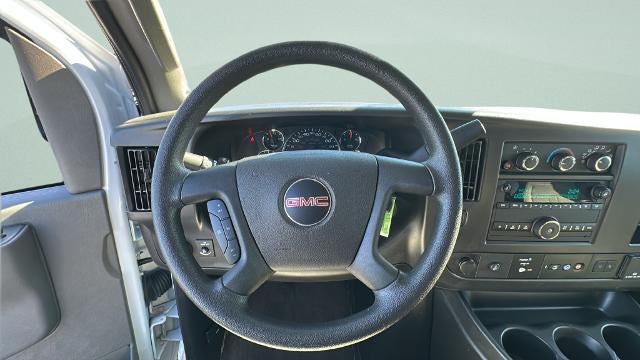 2025 GMC Savana 3500 LT