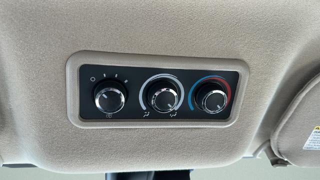 2025 GMC Savana 3500 LT