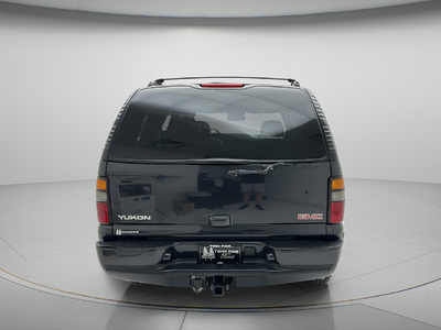 2004 GMC Yukon Denali