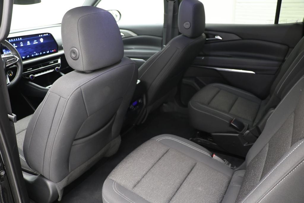 2025 Chevrolet Traverse LT 2LT