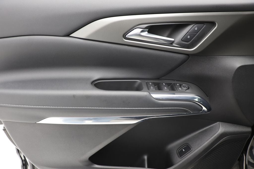 2025 Chevrolet Traverse LT 2LT