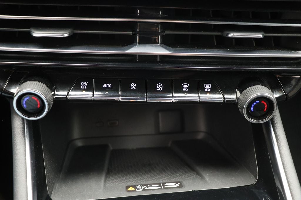 2025 Chevrolet Traverse LT 2LT