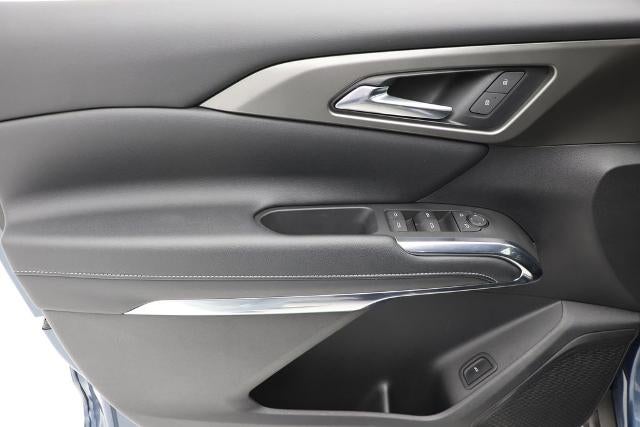 2025 Chevrolet Traverse LT 2LT