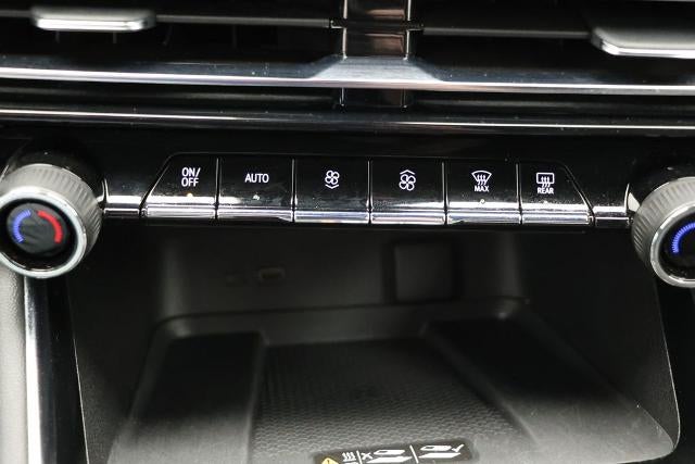 2025 Chevrolet Traverse LT 2LT