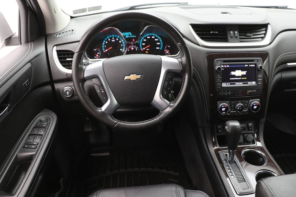 2017 Chevrolet Traverse 2LT 2LT