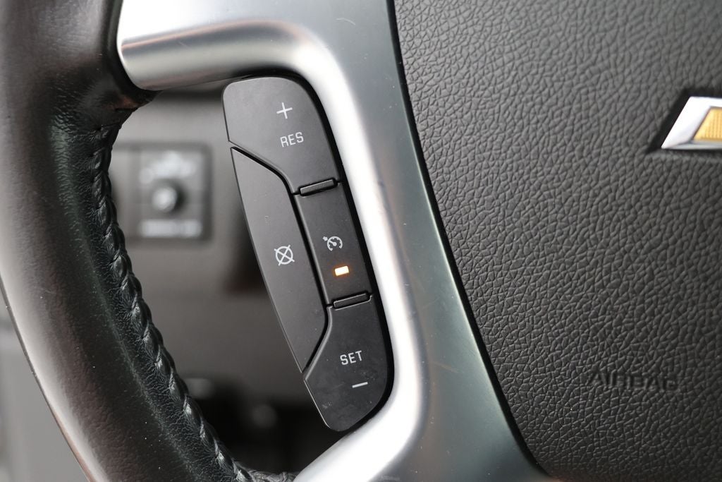 2017 Chevrolet Traverse 2LT 2LT