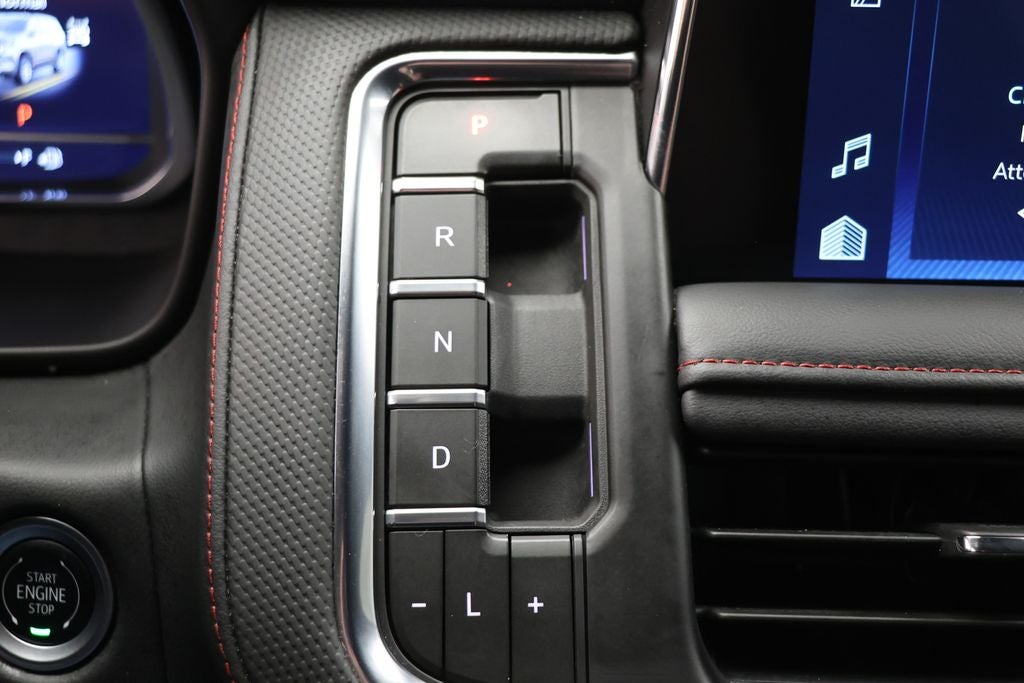 2024 Chevrolet Suburban RST