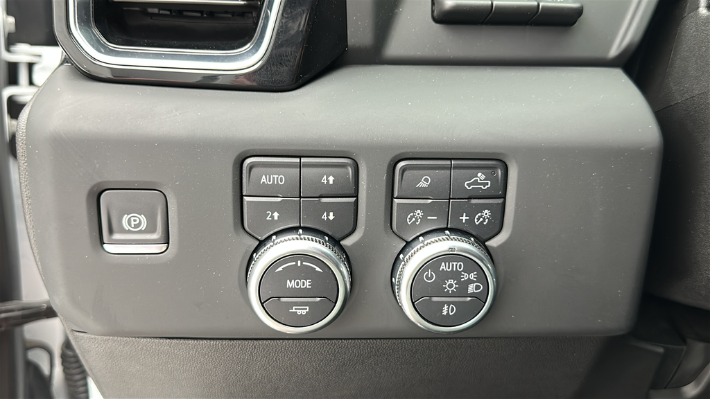 2024 GMC Sierra 2500HD Denali
