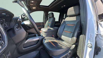 2023 GMC Sierra 2500HD AT4