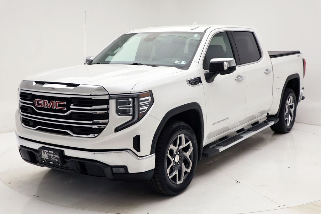 2022 GMC Sierra 1500 SLT