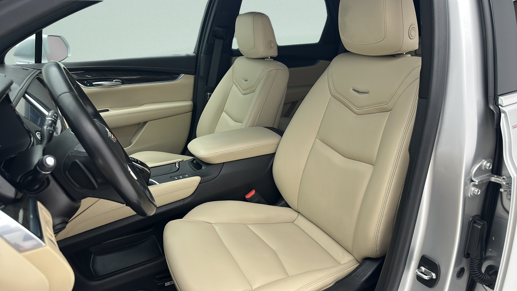 2019 Cadillac XT5 Base