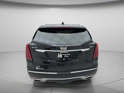 2022 Cadillac XT5 Premium Luxury