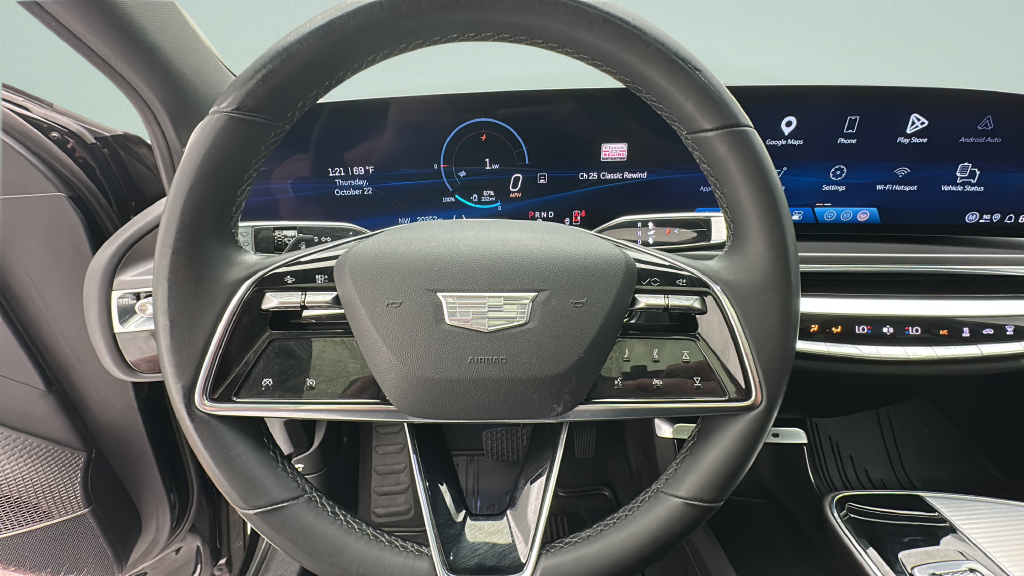 2024 Cadillac LYRIQ Tech