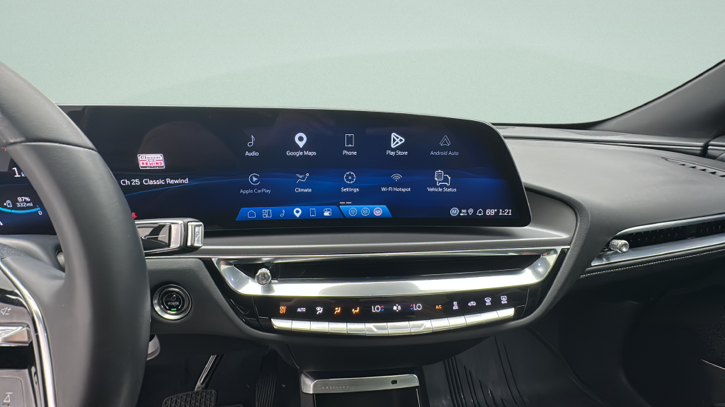 2024 Cadillac LYRIQ Tech