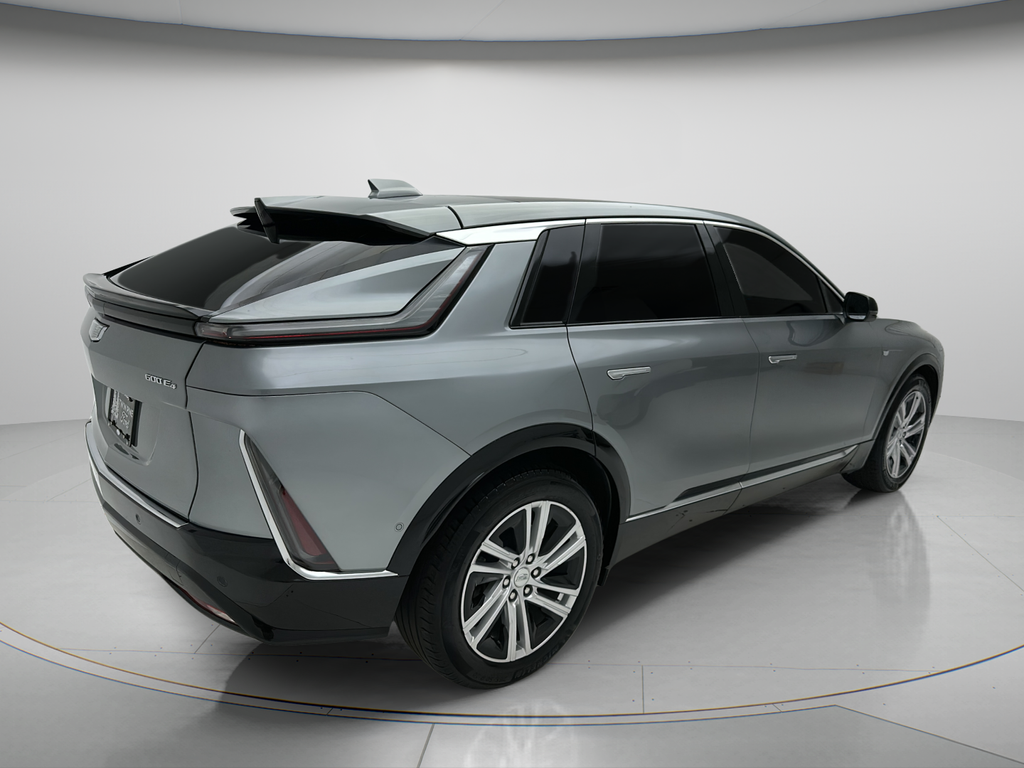 2024 Cadillac LYRIQ Tech