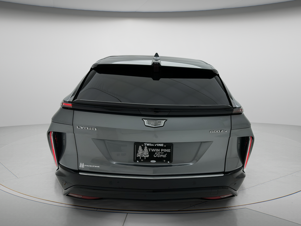 2024 Cadillac LYRIQ Tech