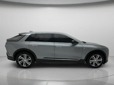 2024 Cadillac LYRIQ Tech